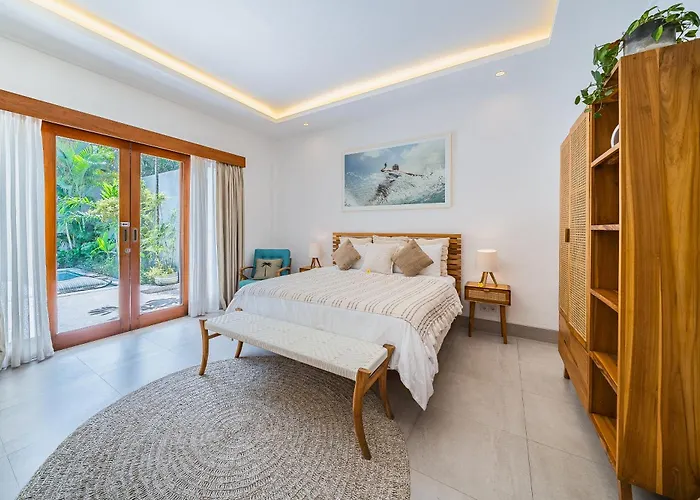 Villa New Private Seminyak (Bali)